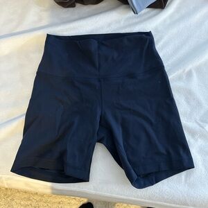 Lululemon wunder train shorts 6”